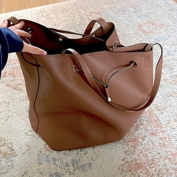 Women’s Target Tote Shoulder Bag Brown Leather Big Hobo Drawstring Large Bucket - Picture 2 of 8